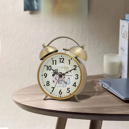 Sveglia vintage a batteria con campanelli