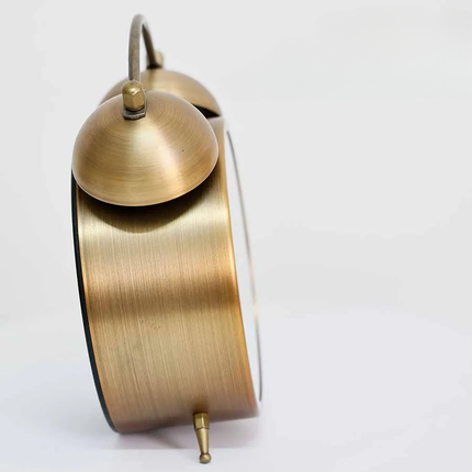 Sveglia vintage a batteria con campanelli