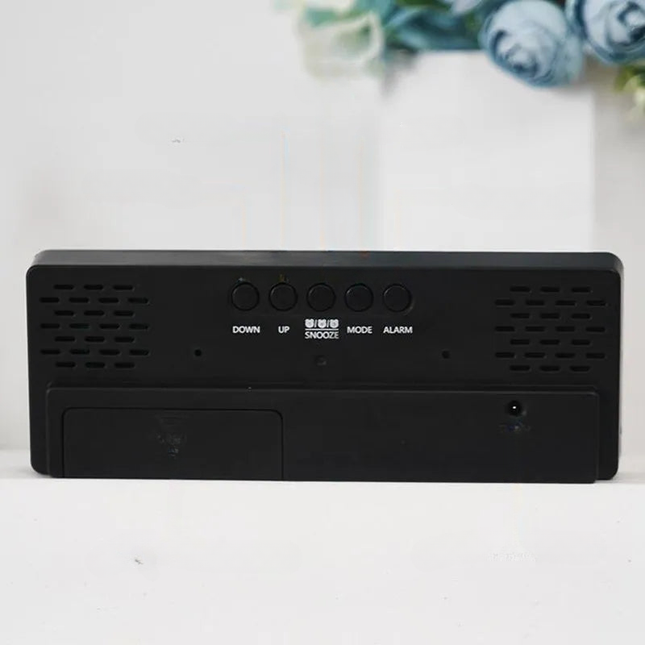 Sveglia digitale rettangolare con porta USB