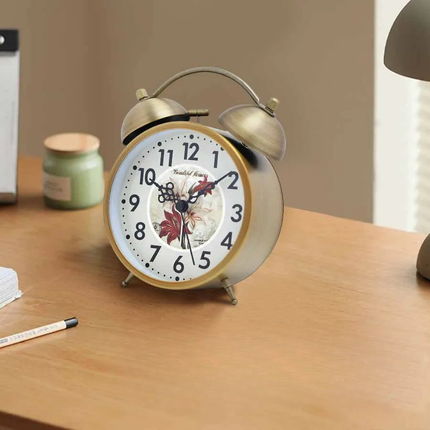 Sveglia vintage a batteria con campanelli