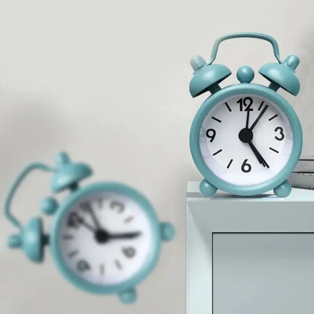 Mini sveglia analogica da comodino