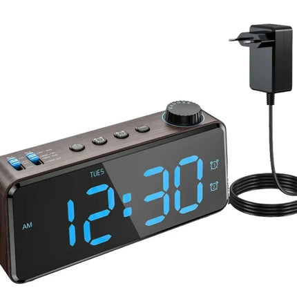 Radiosveglia digitale con alimentazione a rete