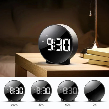 Sveglia digitale rotonda con grandi numeri