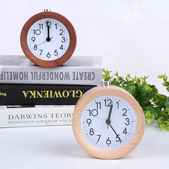 Sveglia da tavolo in legno scuro