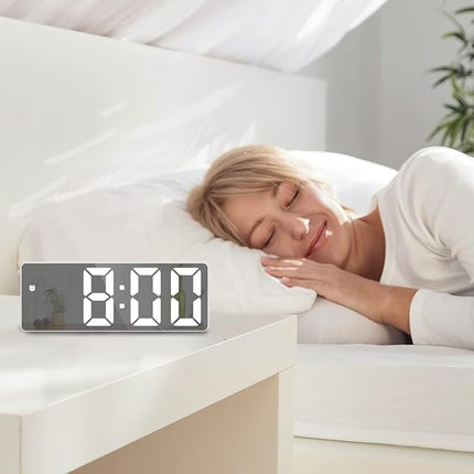 Sveglia LED digitale moderna senza fili