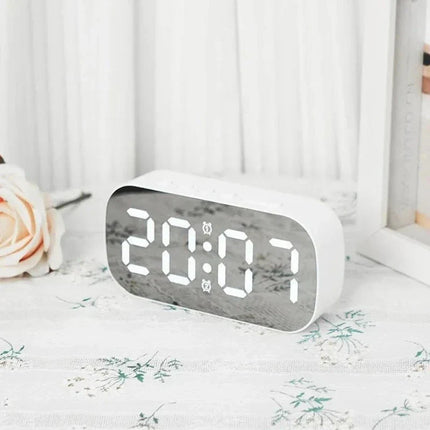 Sveglia digitale a specchio con cavo