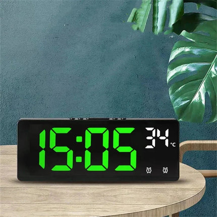 Sveglia numerica con display a LED