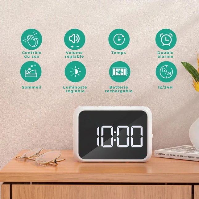 Piccola sveglia digitale a specchio