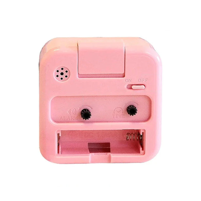 Sveglia quadrata analogica e silenziosa