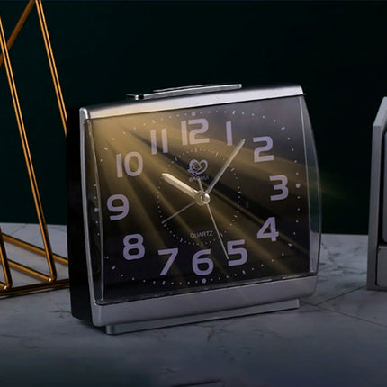 Sveglia per anziani con numeri grandi