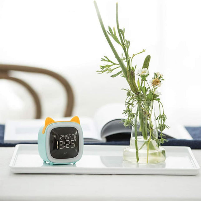 Sveglia gatto con luce notturna